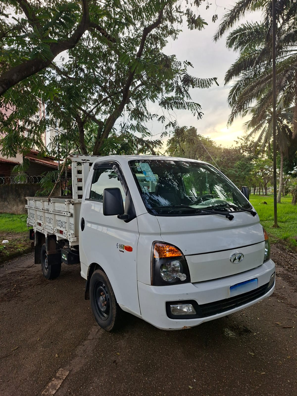 HYUNDAI HR 2.5 TCI DIESEL (RS/RD)